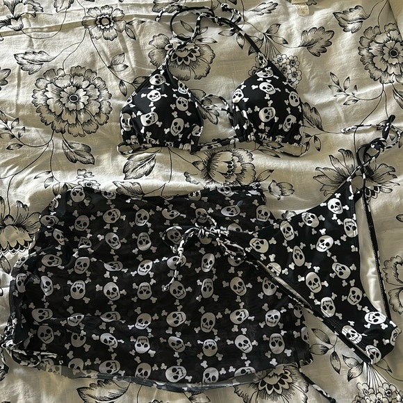 GOTH BIKINI ☠️ - Picture 3 of 7